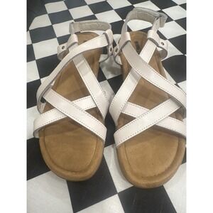 Minnetonka Women's White Leather Crisscross Gladiator Sandals Adjustable 9N